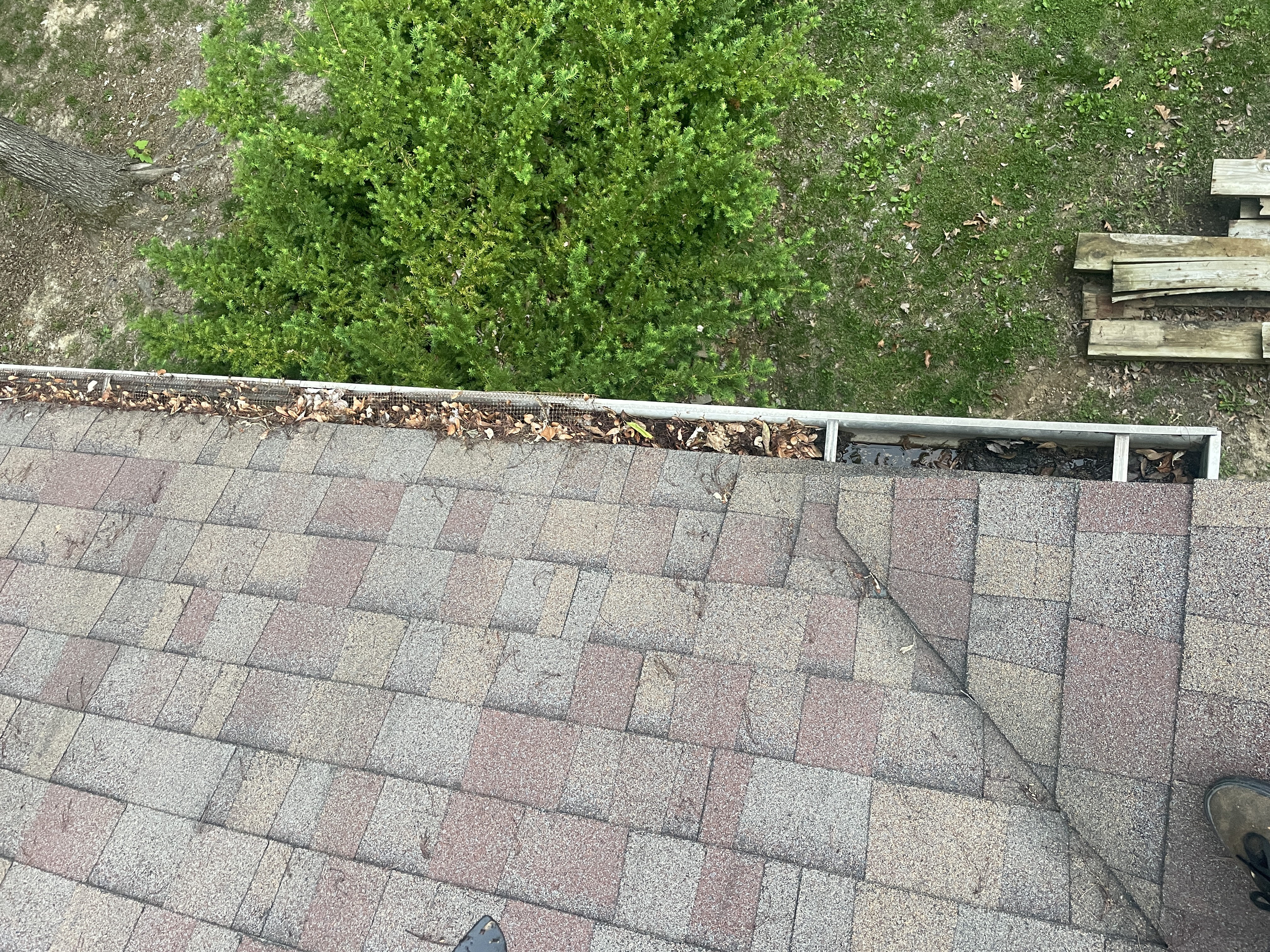 Gutter Cleaning in Waterloo Illinois