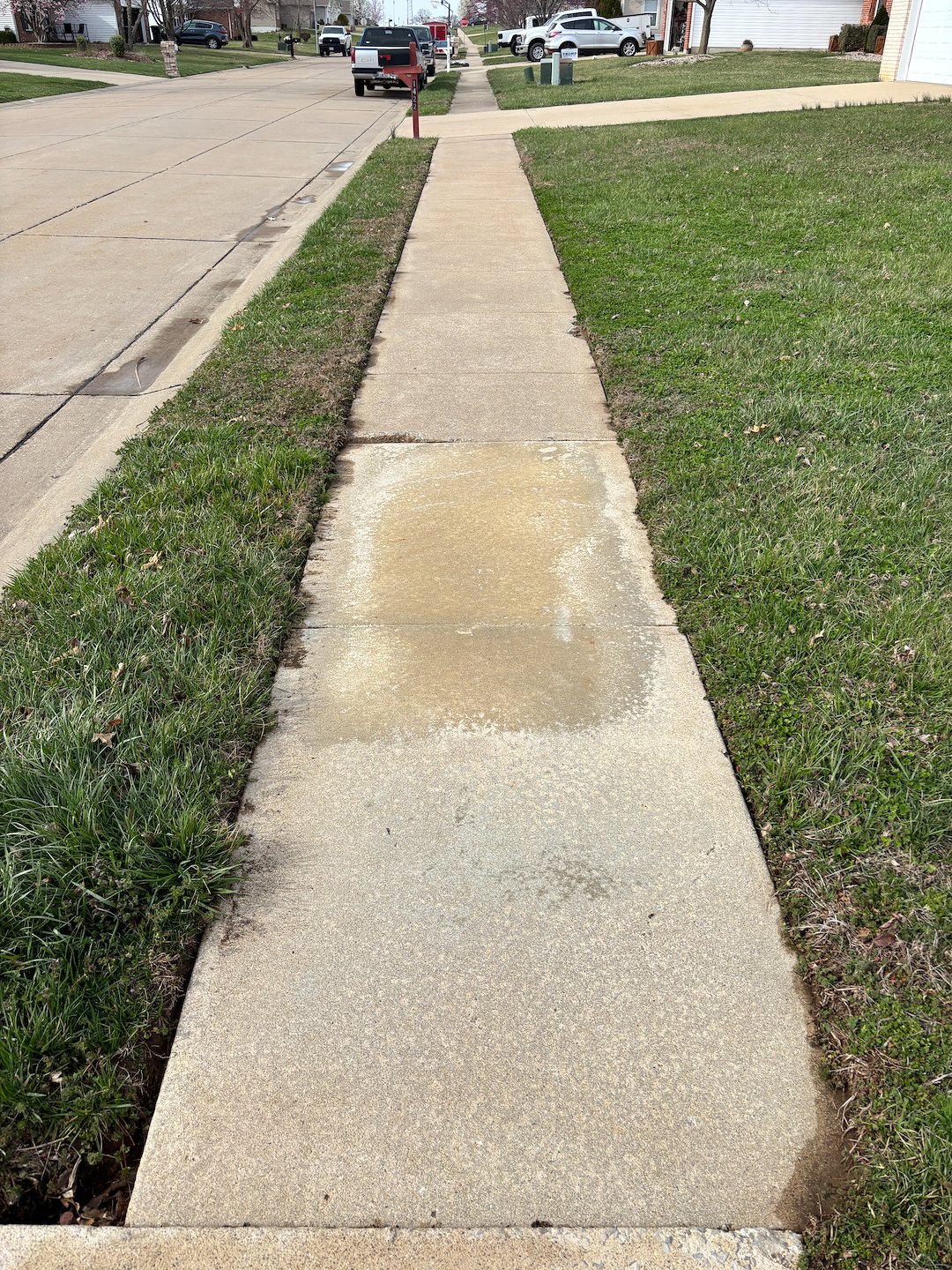 Sidewalk Cleaning in Waterloo Illinois